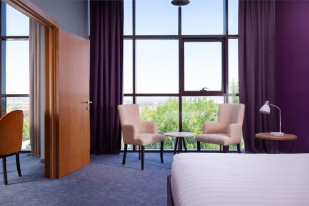 Suite Deluxe с креслом YAMAGUCHI (вид на море)